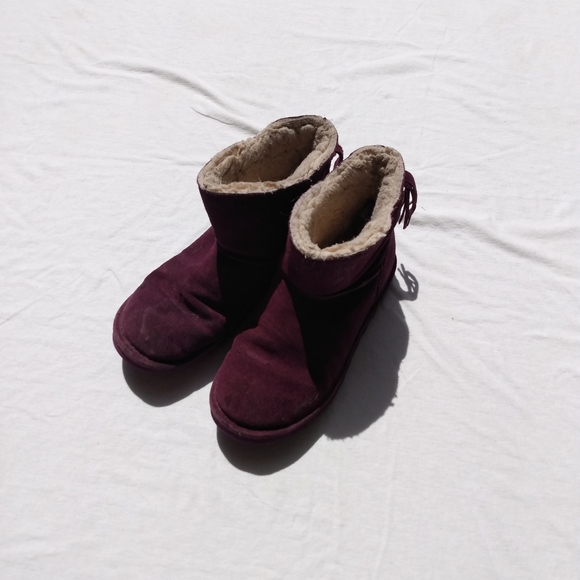 Boots - Picture 2 of 2